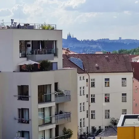 Zizkov - Castle & View 3*